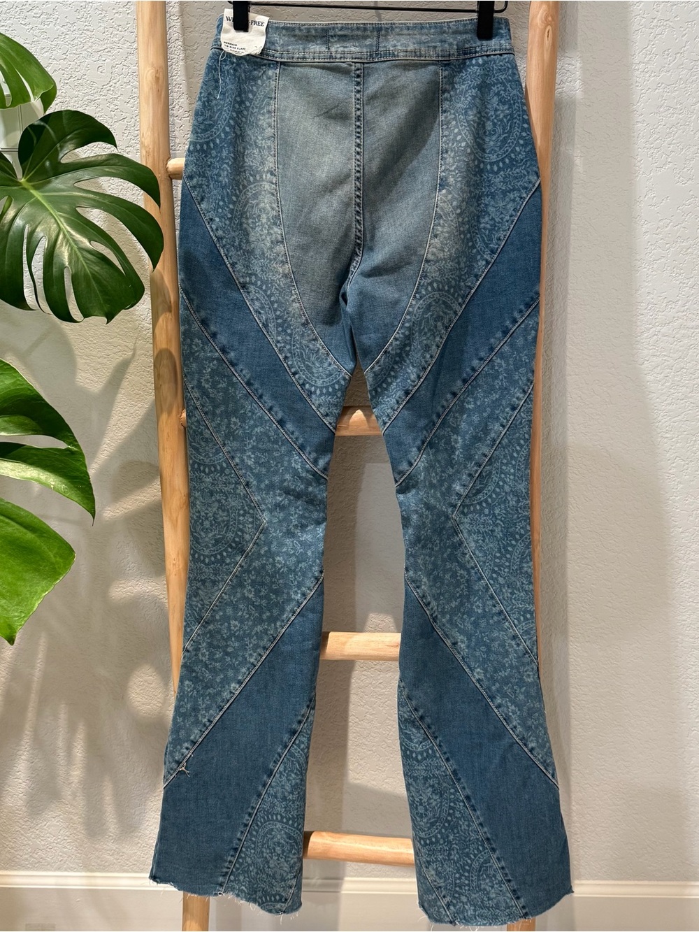 We the Free Mermaid Mid Rise Flare Jeans NWT size 28 - Picture 7 of 11